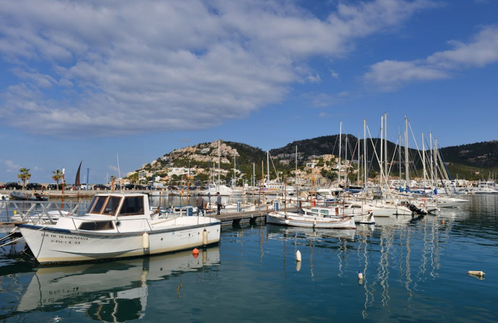 Cala Ratjada centrum: haven, boulevard en de leukste plekken om te wandelen en te eten