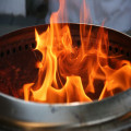 Dekt je AVP de schade aan de schutting van de buren als je barbecue overslaat?